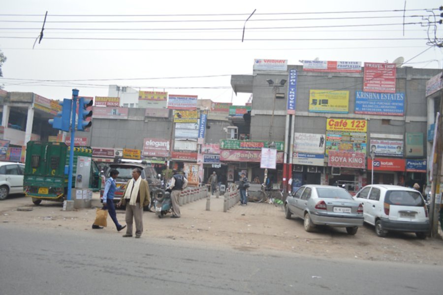 chitranjan park market